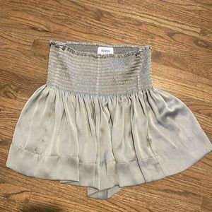 The KOCH Erika skirt in Medium silver polysatin